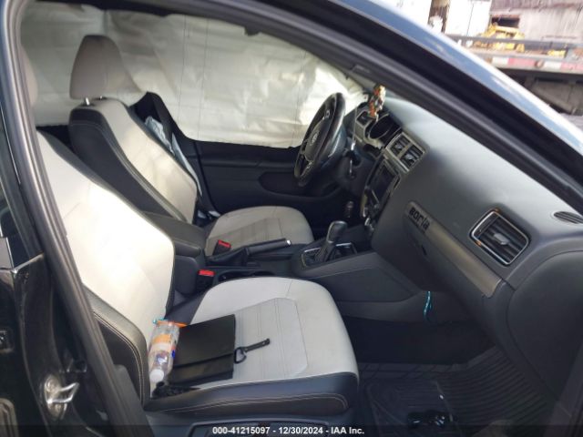 3VWD17AJ6GM222206 Volkswagen Jetta 1.8t Sport