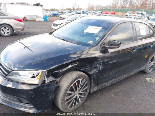 3VWD17AJ6GM222206 Volkswagen Jetta 1.8t Sport