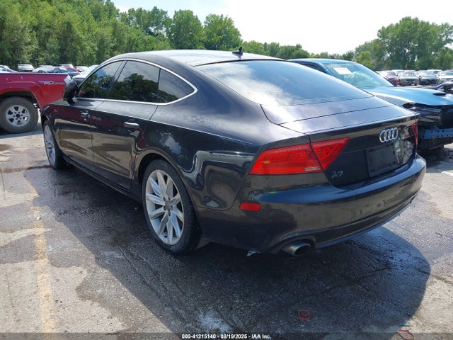 2015 AUDI A7 WAUWGAFC7FN009803 Photo 2