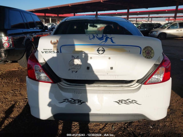 Nissan Versa 1.6 S 2015 3N1CN7AP1FL816216 Image 16