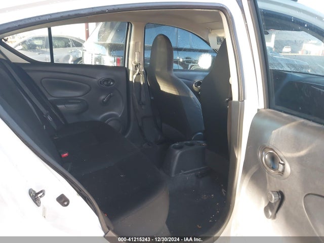 Nissan Versa 1.6 S 2015 3N1CN7AP1FL816216 Image 8