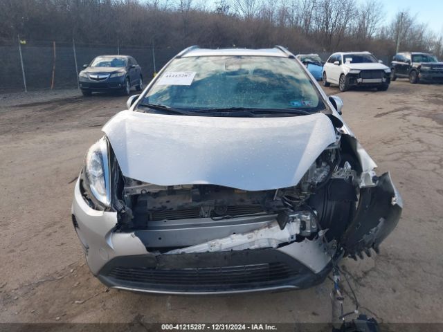 JTDKDTB32J1602478 Toyota Prius C Two