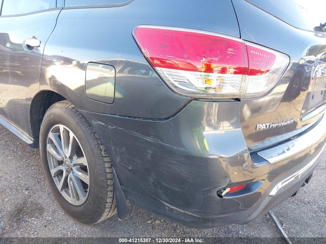 5N1AR2MN1EC723563 Nissan Pathfinder Sv