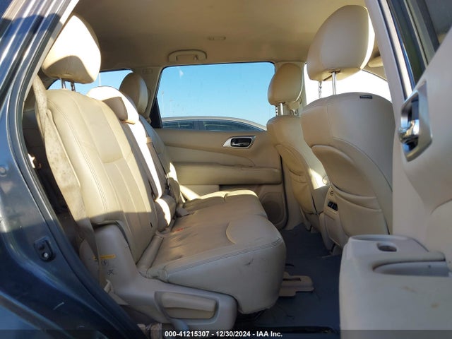 5N1AR2MN1EC723563 Nissan Pathfinder Sv