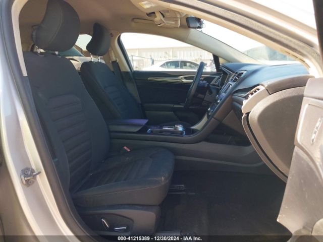 3FA6P0LU2HR380786 Ford Fusion Hybrid Se