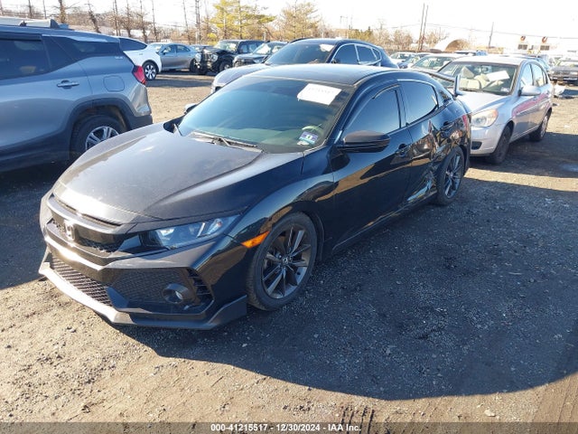 Honda CIVIC EX 2018 SHHFK7H51JU419988 Image 2