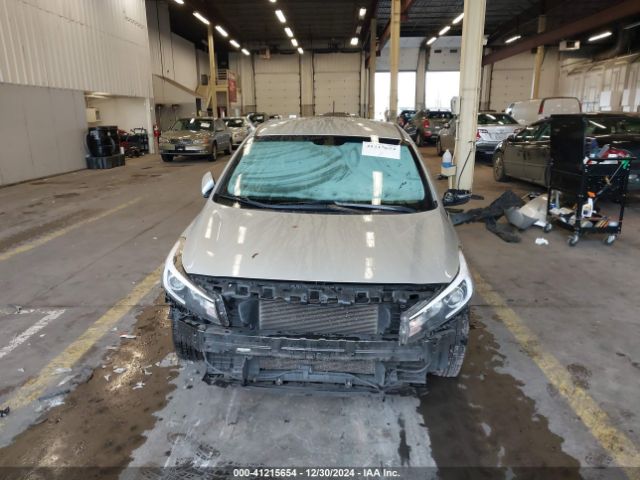 KNAFK5A85H5697845 KIA FORTE LX