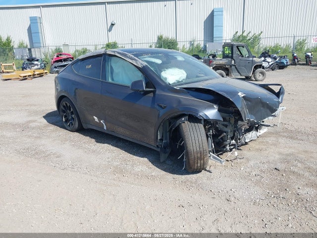 2025 TESLA MODEL Y 7SAYGDED6SA336984 Photo 0