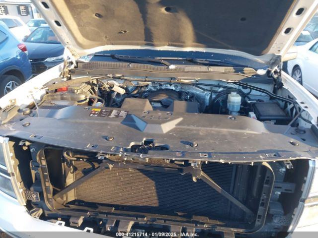 1GCVKREH4EZ148979 Chevrolet Silverado 1500 1lt