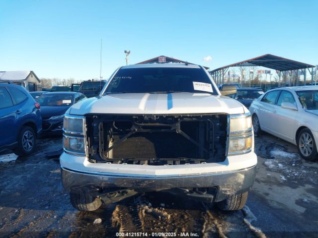 1GCVKREH4EZ148979 Chevrolet Silverado 1500 1lt