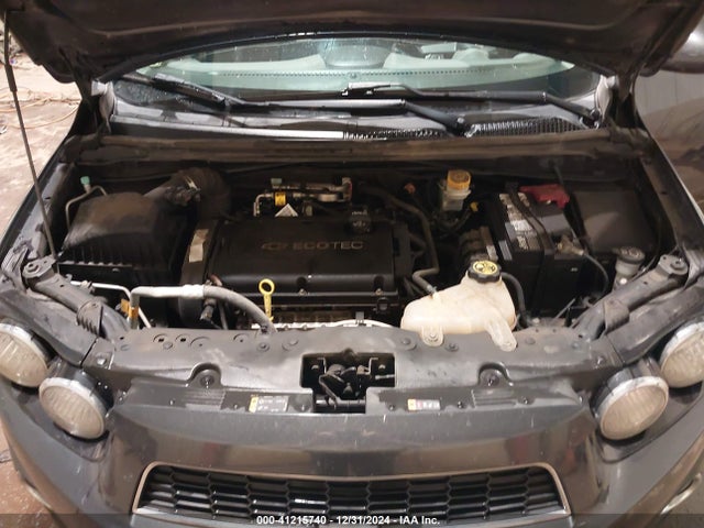 Chevrolet Sonic Lt Auto 2015 1G1JC5SH0F4172390 Image 10
