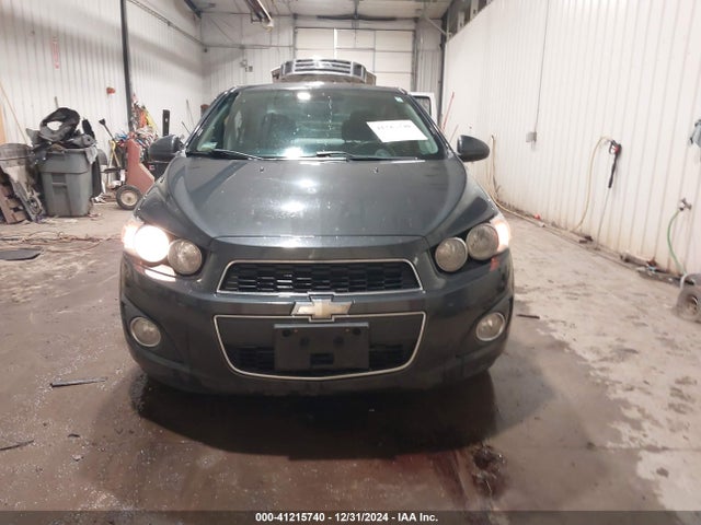 Chevrolet Sonic Lt Auto 2015 1G1JC5SH0F4172390 Image 12
