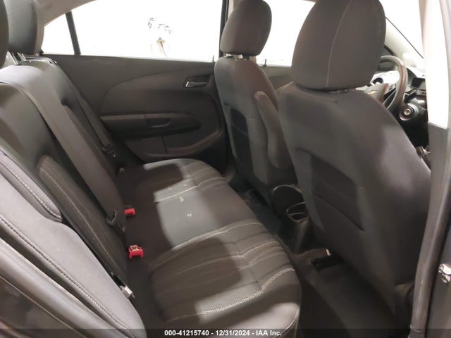 Chevrolet Sonic Lt Auto 2015 1G1JC5SH0F4172390 Image 8