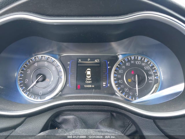 Chrysler 200 Limited 2016 1C3CCCAB8GN115274 Image 7