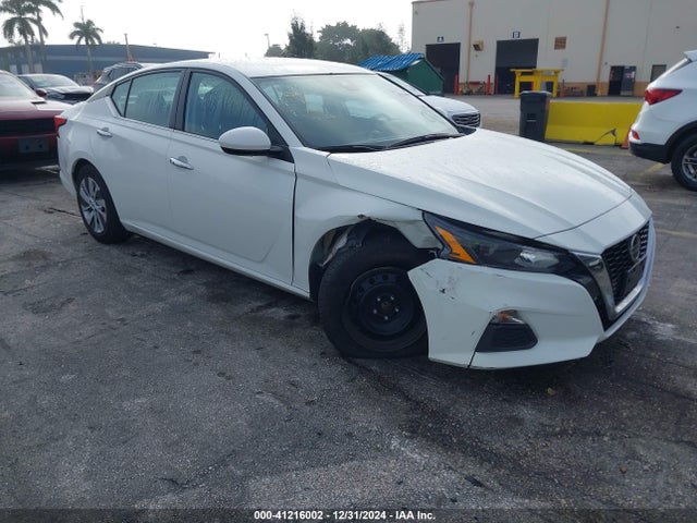 Auction sale of the 2022 Nissan Altima 2.5 S, vin: 1N4BL4BV9NN389513, lot number: 41216002