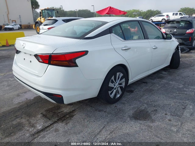Auction sale of the 2022 Nissan Altima 2.5 S, vin: 1N4BL4BV9NN389513, lot number: 41216002