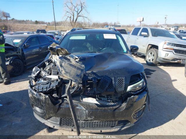 1C4PJLLBXKD339287 Jeep Cherokee Altitude Fwd