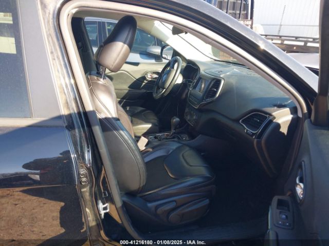 1C4PJLLBXKD339287 Jeep Cherokee Altitude Fwd