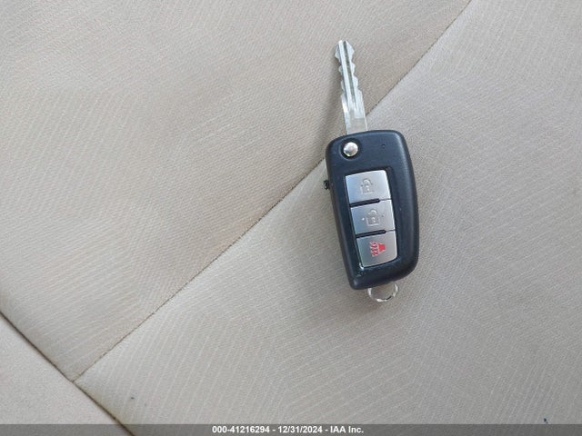 Nissan ROGUE S 2015 KNMAT2MV3FP590319 Image 11