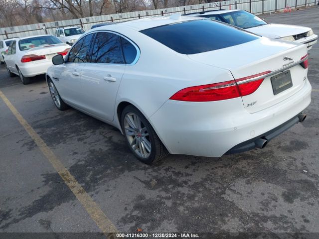 SAJBK4BV5GCY12746 Jaguar Xf 35t Prestige