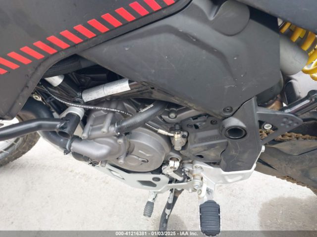 2024 DUCATI DESERT X ZDMXANDT9RB000369 Photo 8
