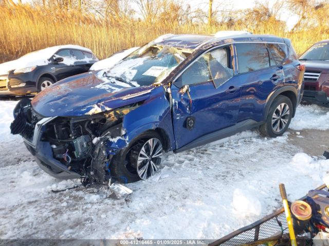 5N1AT3BB8MC697820 Nissan Rogue Sv Intelligent Awd
