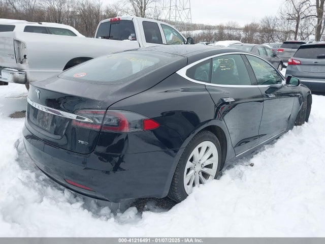 2016 TESLA MODEL S 5YJSA1E28GF168048 Photo 3
