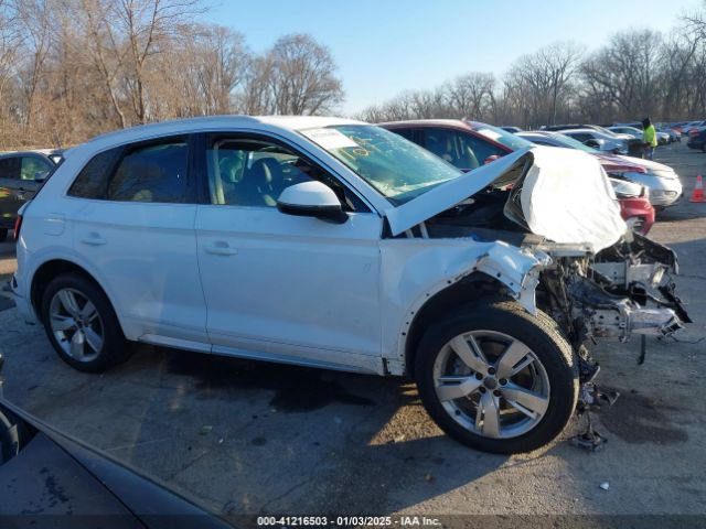 WA1BNAFY9J2204115 Audi Q5 2.0t Premium/2.0t Tech Premium