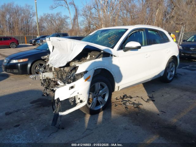 WA1BNAFY9J2204115 Audi Q5 2.0t Premium/2.0t Tech Premium