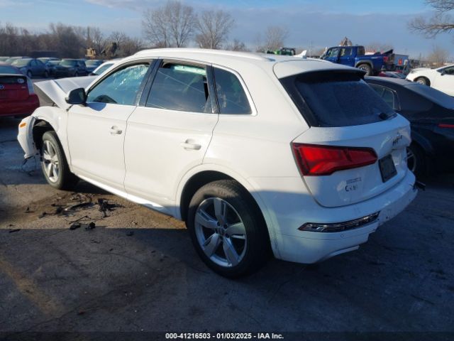 WA1BNAFY9J2204115 Audi Q5 2.0t Premium/2.0t Tech Premium