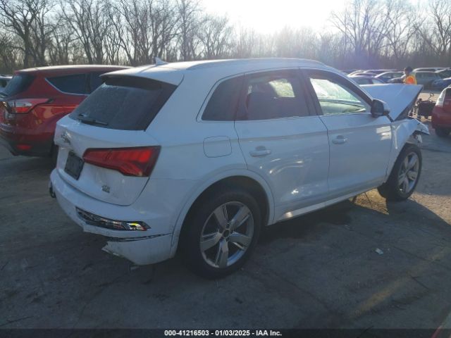 WA1BNAFY9J2204115 Audi Q5 2.0t Premium/2.0t Tech Premium