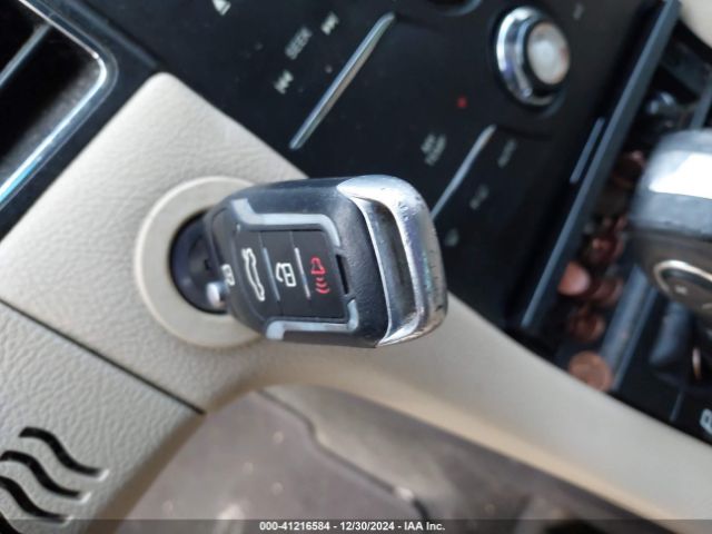 1FAHP2E88EG137605 Ford TAURUS SEL