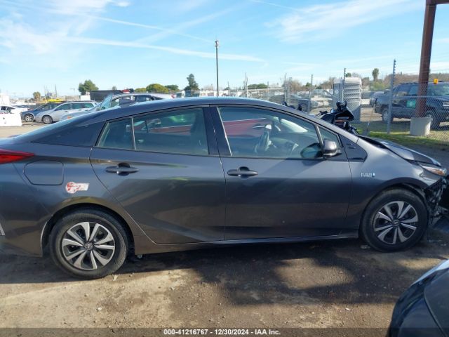 JTDKARFP8H3064585 Toyota Prius Prime Plus