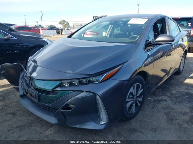 JTDKARFP8H3064585 Toyota Prius Prime Plus