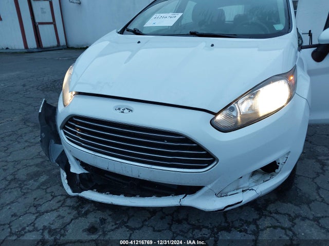 Ford FIESTA SE 2015 3FADP4EJXFM187135 Image 17