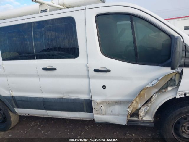 1FTNR1ZMXFKA38419 Ford Transit-250