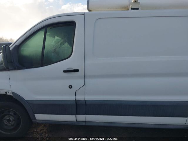 1FTNR1ZMXFKA38419 Ford Transit-250