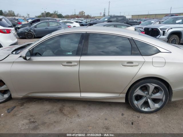 1HGCV2F94JA035878 Honda Accord Touring 2.0t