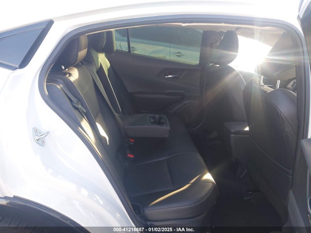 JTDACAAU1R3015637 Toyota Prius Limited