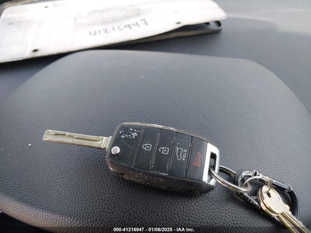 KNDJN2A2XF7784012 KIA Soul