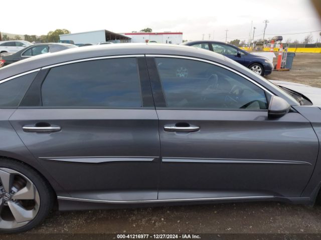 1HGCV2F93JA045382 Honda Accord Touring 2.0t