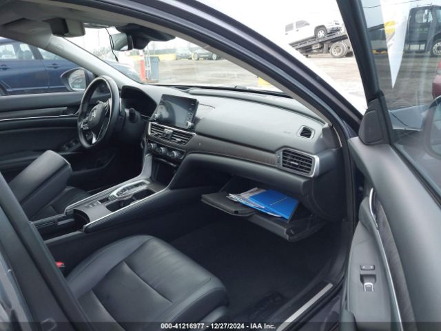 1HGCV2F93JA045382 Honda Accord Touring 2.0t