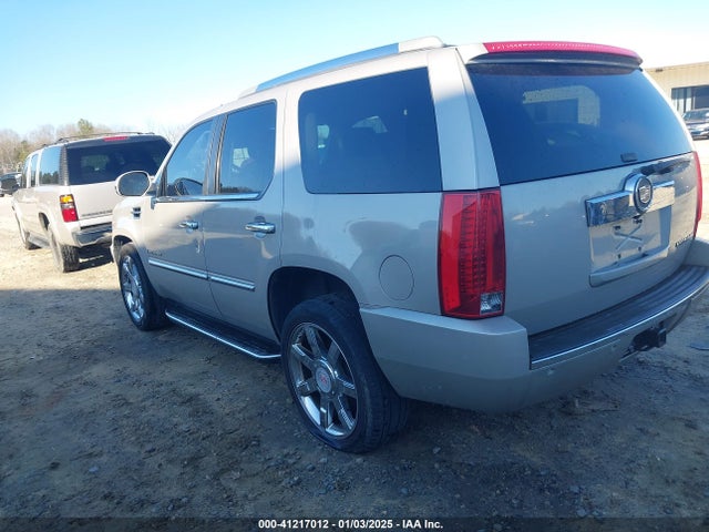 2008 CADILLAC ESCALADE 1GYEC63808R179529 Photo 2