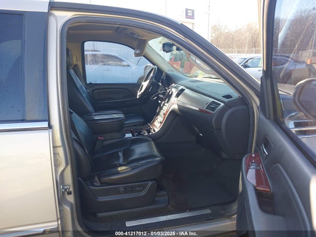 2008 CADILLAC ESCALADE 1GYEC63808R179529 Photo 4