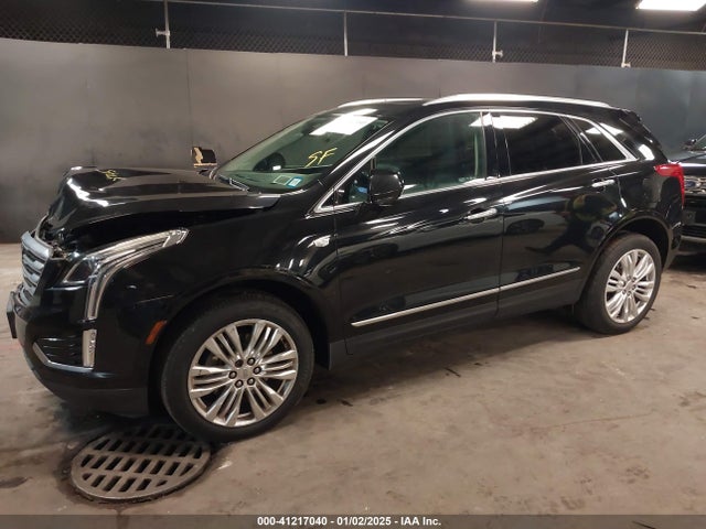 2018 CADILLAC XT5 1GYKNFRS2JZ195799 Photo 1