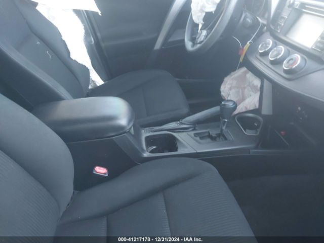 2T3ZFREVXHW332047 Toyota RAV4 LE