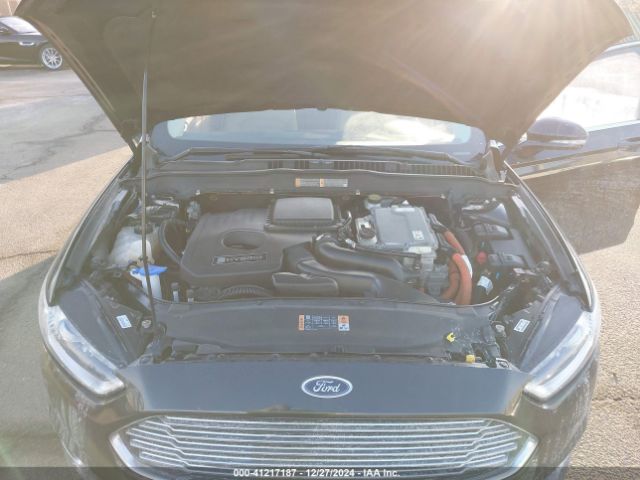 3FA6P0LU6ER310705 Ford Fusion Hybrid Se