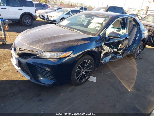 4T1B11HK9JU656074 Toyota CAMRY SE