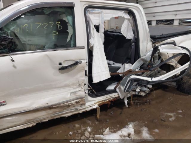3GTU2UEC8FG471212 GMC Sierra 1500 Sle
