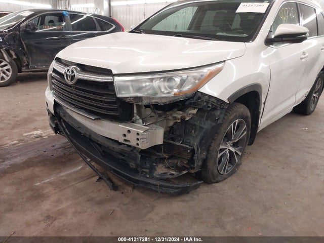 5TDJKRFH8GS242509 Toyota Highlander Xle V6